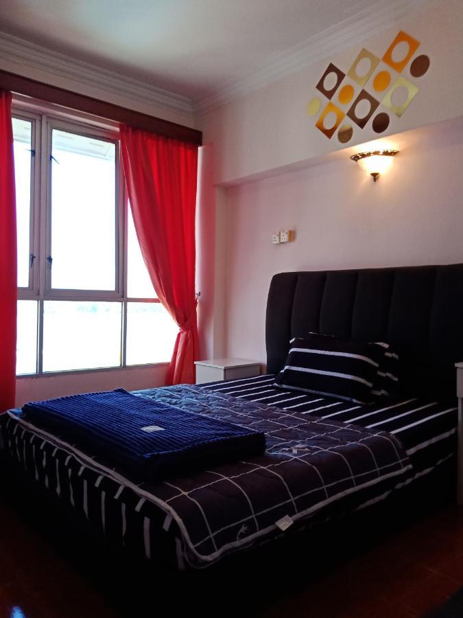 Glory Beach Resort Private Penthouse Port Dickson Extérieur photo