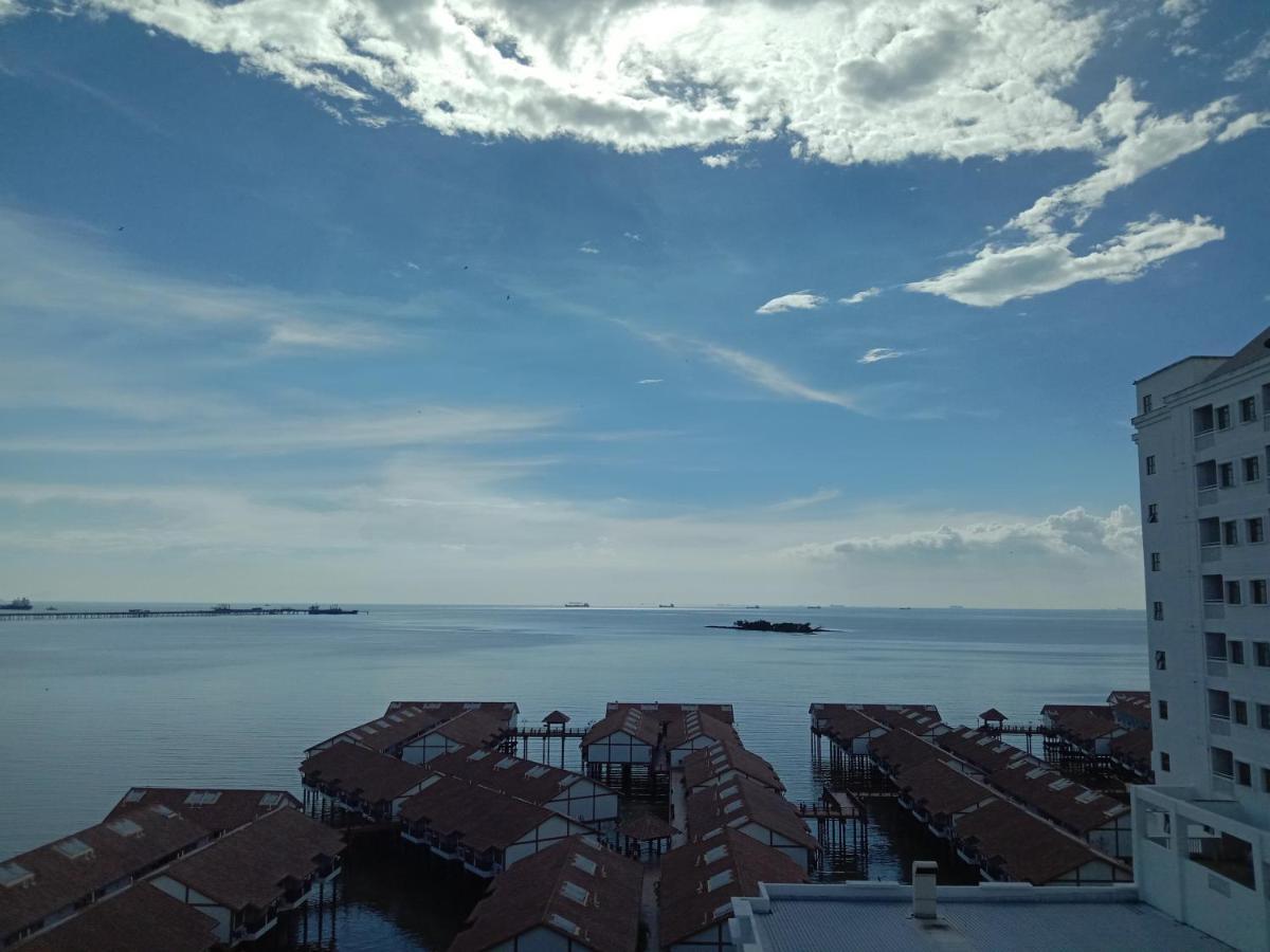 Glory Beach Resort Private Penthouse Port Dickson Extérieur photo