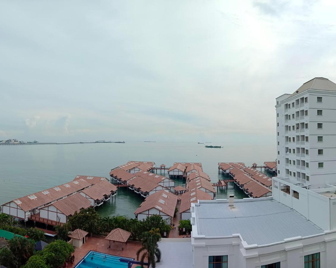 Glory Beach Resort Private Penthouse Port Dickson Extérieur photo
