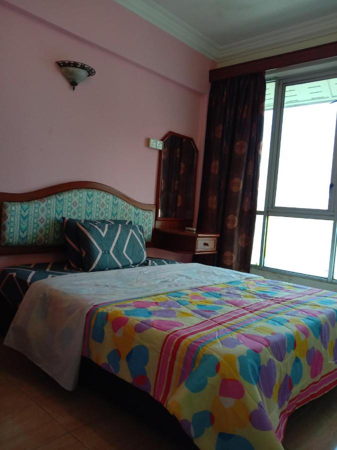 Glory Beach Resort Private Penthouse Port Dickson Extérieur photo