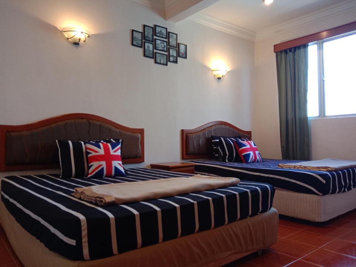 Glory Beach Resort Private Penthouse Port Dickson Extérieur photo